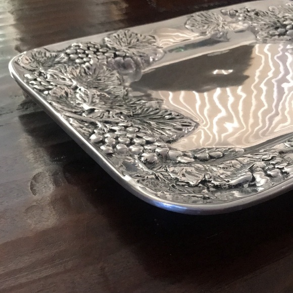 Gorgeous Vintage Grape Tray by Old Town Imports - Picture 7 of 11